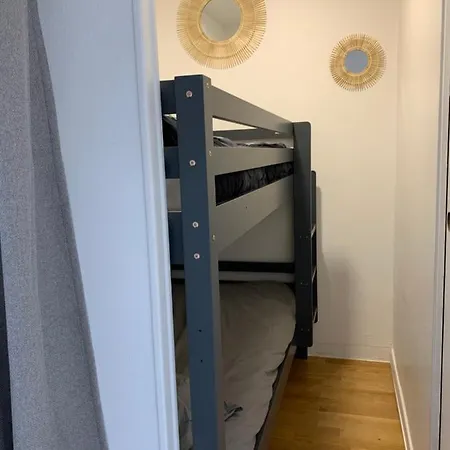 Daire Trouville, Renove Avec Grande Terrasse Au Calme *