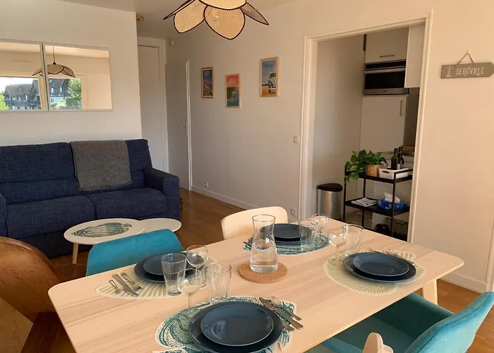 Trouville, Renove Avec Grande Terrasse Au Calme * Trouville-sur-Mer