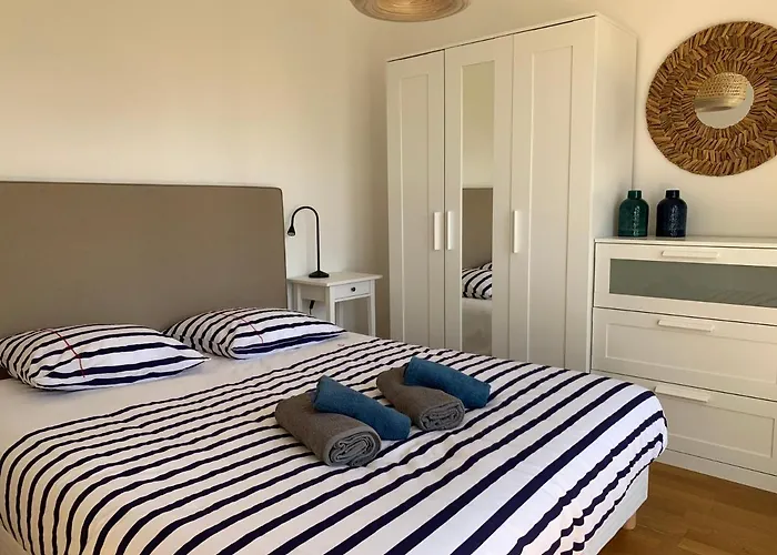 Apartmán Trouville, Renove Avec Grande Terrasse Au Calme